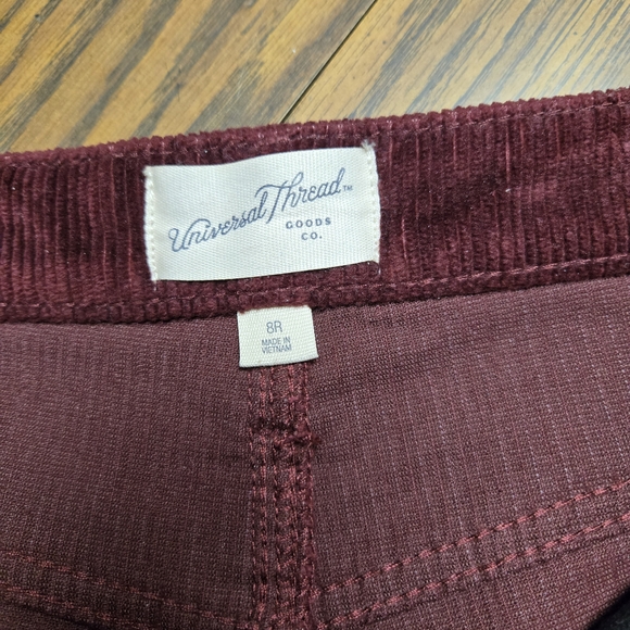 Universal Thread High Rise Maroon Jeans - Picture 6 of 7